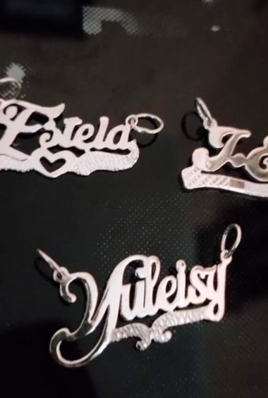 Colgante Personalizado (Yuleisy)