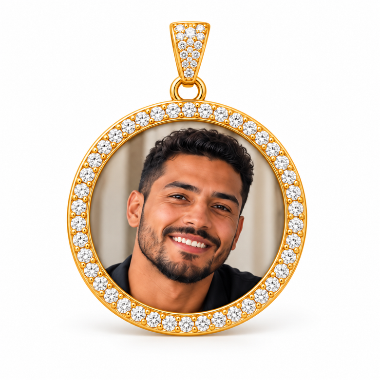 Medalla personalizada con foto en oro con borde de piedras – AyA Goldem