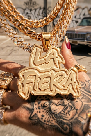Colgante Personalizado La La Fiera