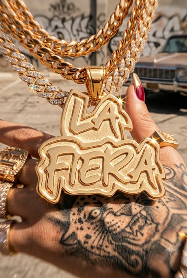 Colgante Personalizado La La Fiera